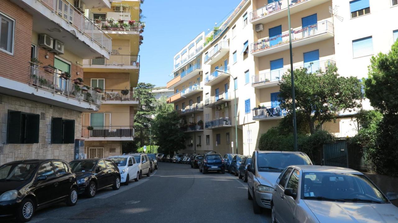 Spacious Panoramic Apartment - Half Way Center-Vomero District Nápoles Exterior foto