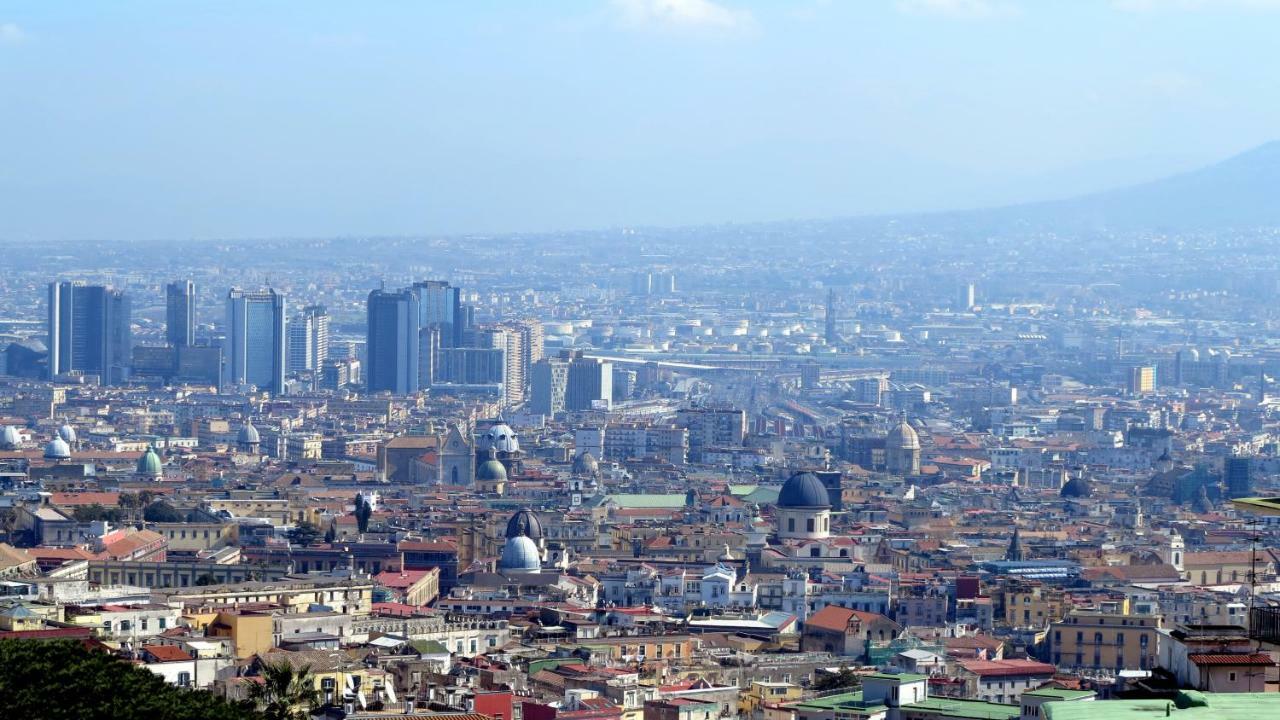 Spacious Panoramic Apartment - Half Way Center-Vomero District Nápoles Exterior foto