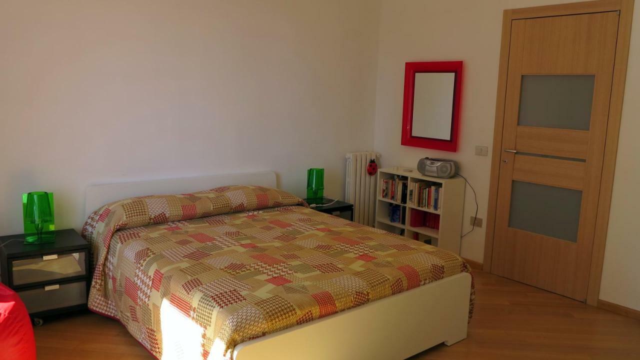 Spacious Panoramic Apartment - Half Way Center-Vomero District Nápoles Exterior foto