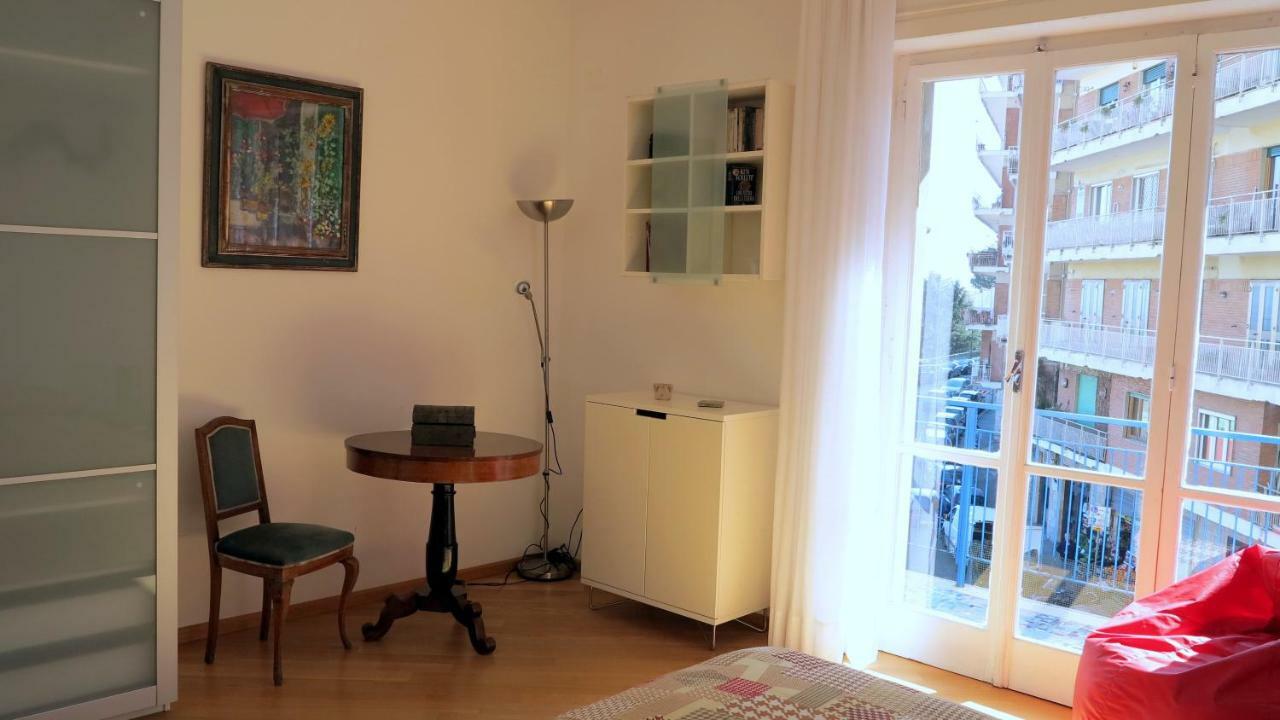 Spacious Panoramic Apartment - Half Way Center-Vomero District Nápoles Exterior foto